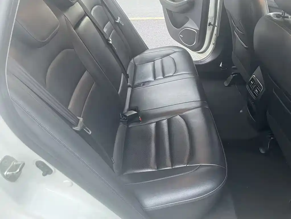GAC Trumpchi GAC GA4 2018 200T Automatic Premium Edition 2019 - thumbnail 9