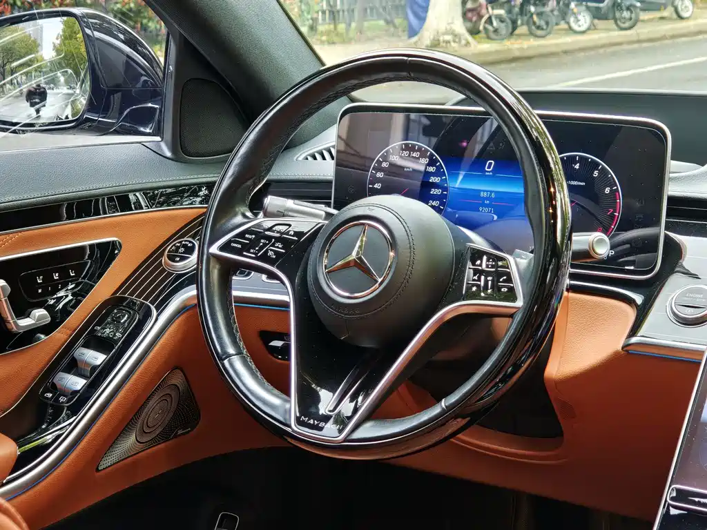 Mercedes-Benz Maybach S-Class 2021 S 580 4MATIC 2022 - thumbnail 7