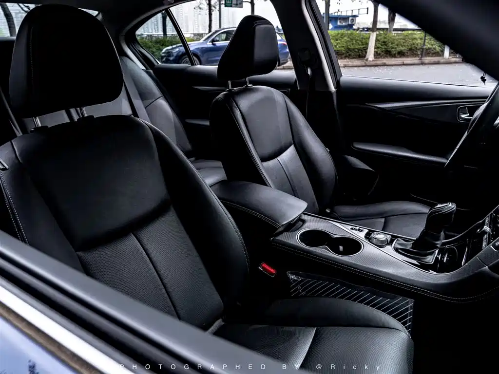 Infiniti Infiniti Q50L 2018 2.0T Elegant Edition国V 2018 - thumbnail 8