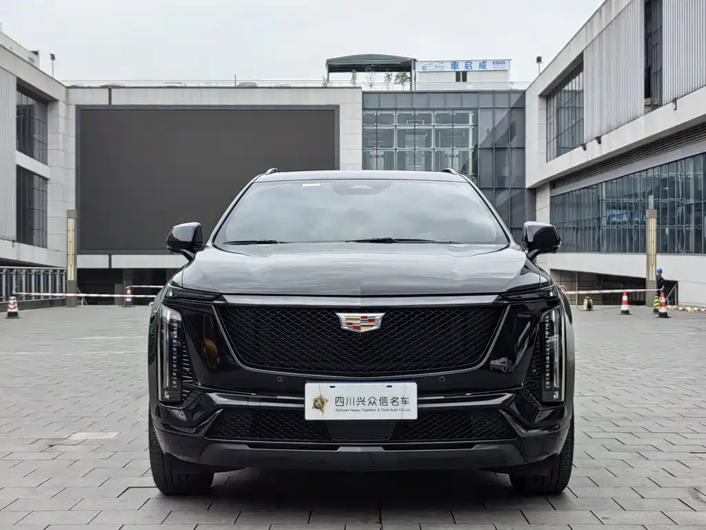 Cadillac Cadillac XT5 2025 2.0T Luxury 2025 - thumbnail 2