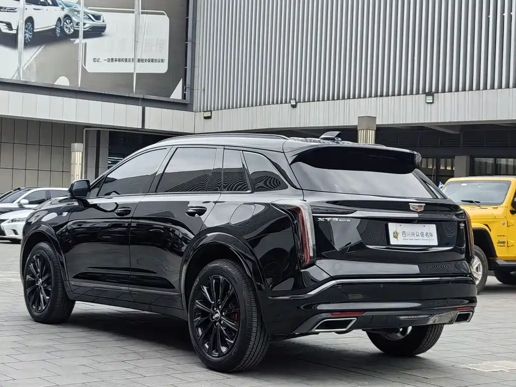 Cadillac Cadillac XT5 2025 2.0T Luxury 2025 - thumbnail 4