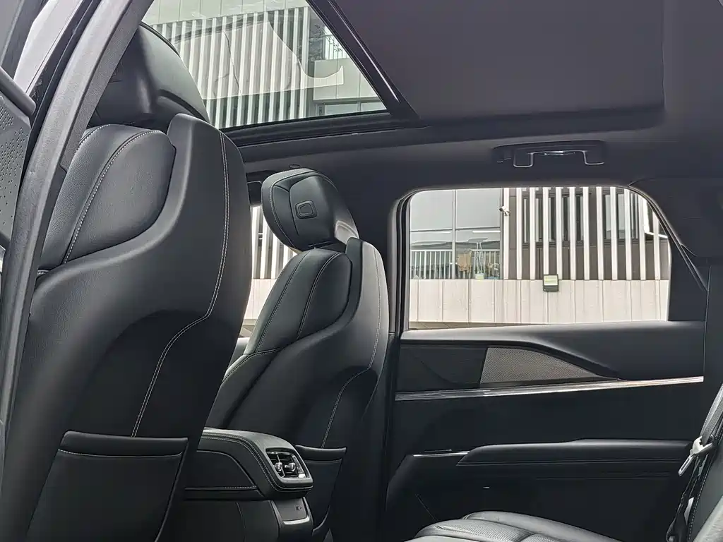 Cadillac Cadillac XT5 2025 2.0T Luxury 2025 - thumbnail 17