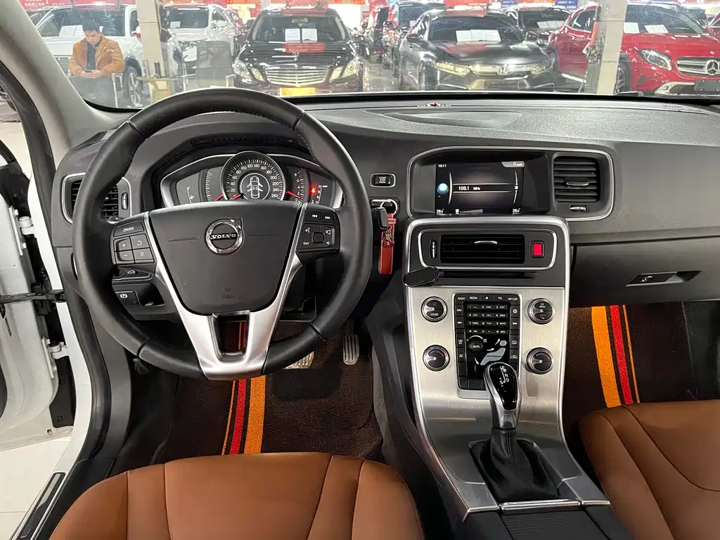 Volvo Volvo S60 2019 S60L T3 Intelli Edition 2018 - thumbnail 8