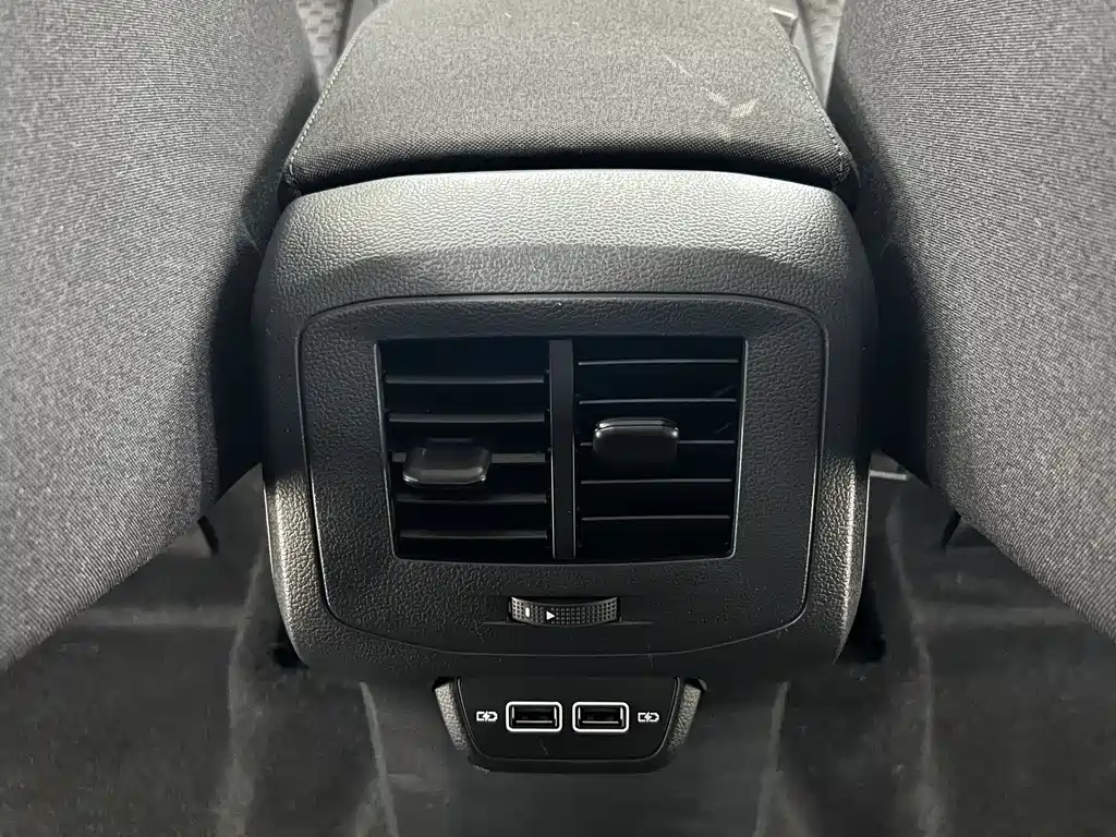 Volkswagen Tanying 2021 1.5L Automatic SmartLink Edition 2022 - thumbnail 14