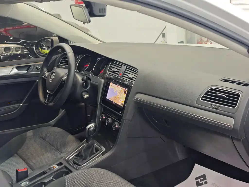 Volkswagen Golf 2020 280TSI DSG Comfort Line 2020 - thumbnail 12