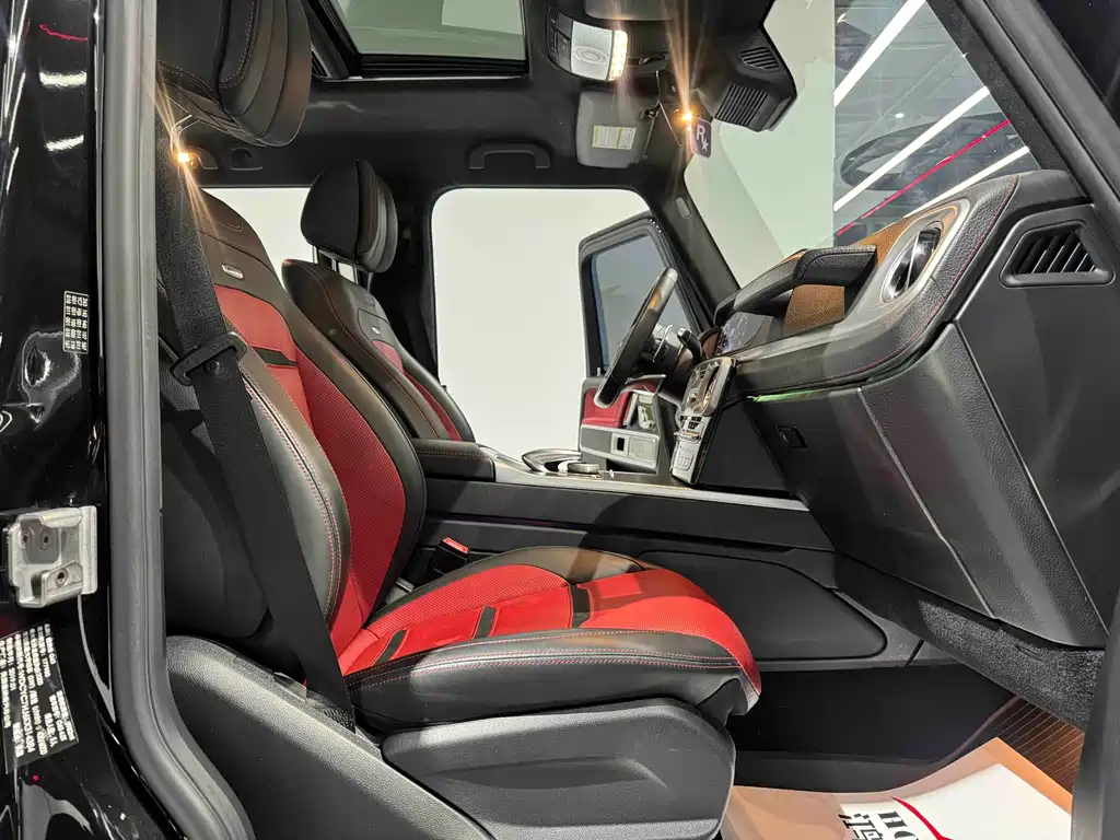 Mercedes-Benz Mercedes-Benz G-Class AMG 2019 AMG G 63 2019 - thumbnail 13