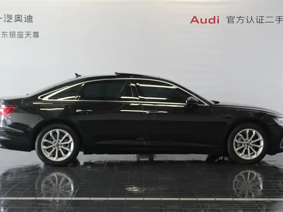 Audi Audi A6L 2022 40 TFSI Luxury Elegant Model 2022 - thumbnail 4
