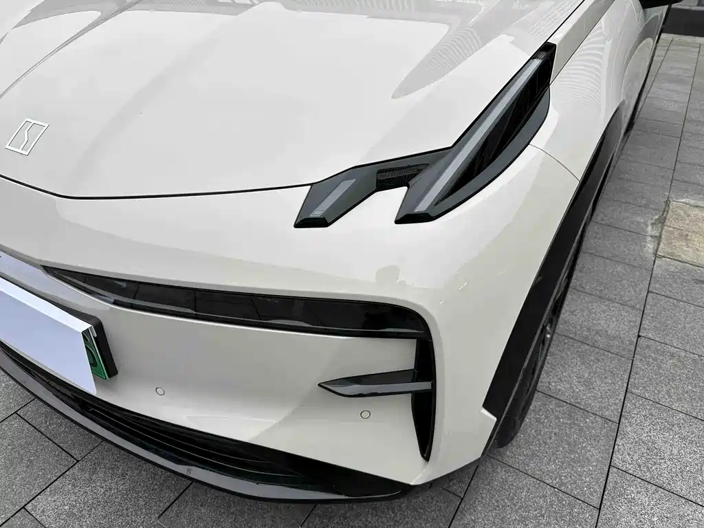 Zeekr Zeekr X 2025 Four-Seat Rear-Wheel Drive Magic Cube Edition 2024 - thumbnail 5