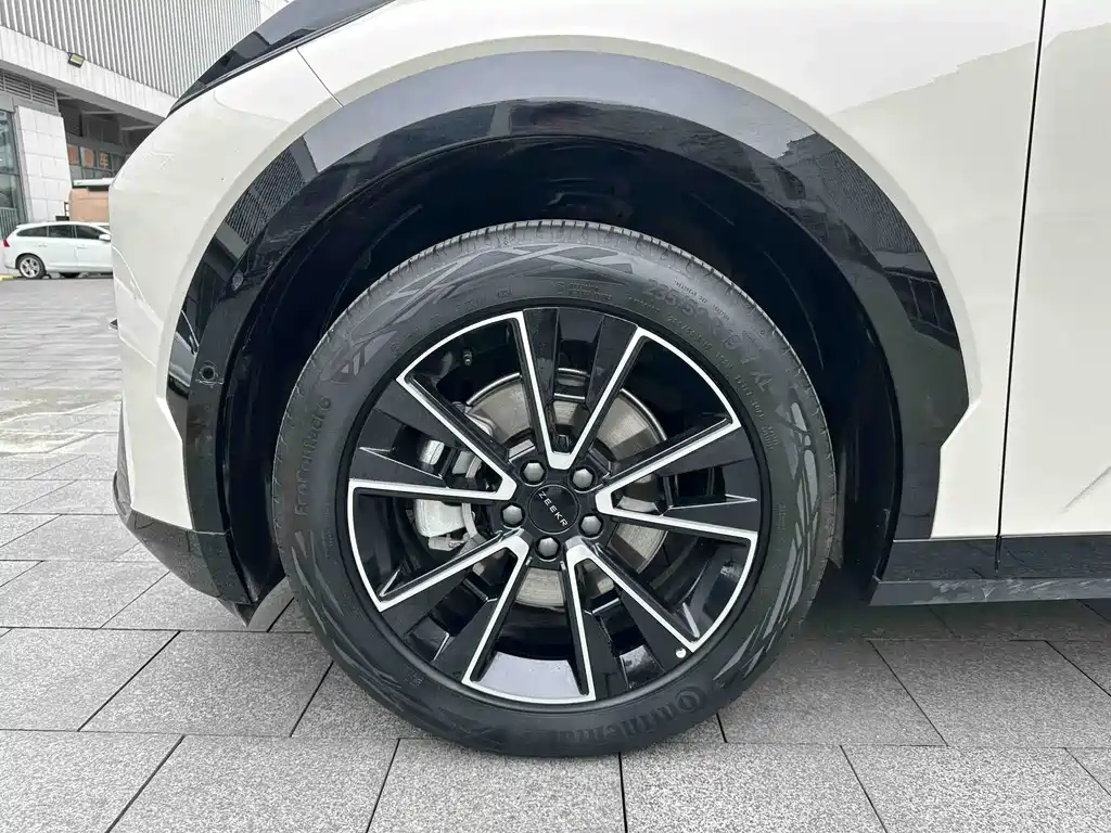 Zeekr Zeekr X 2025 Four-Seat Rear-Wheel Drive Magic Cube Edition 2024 - thumbnail 6