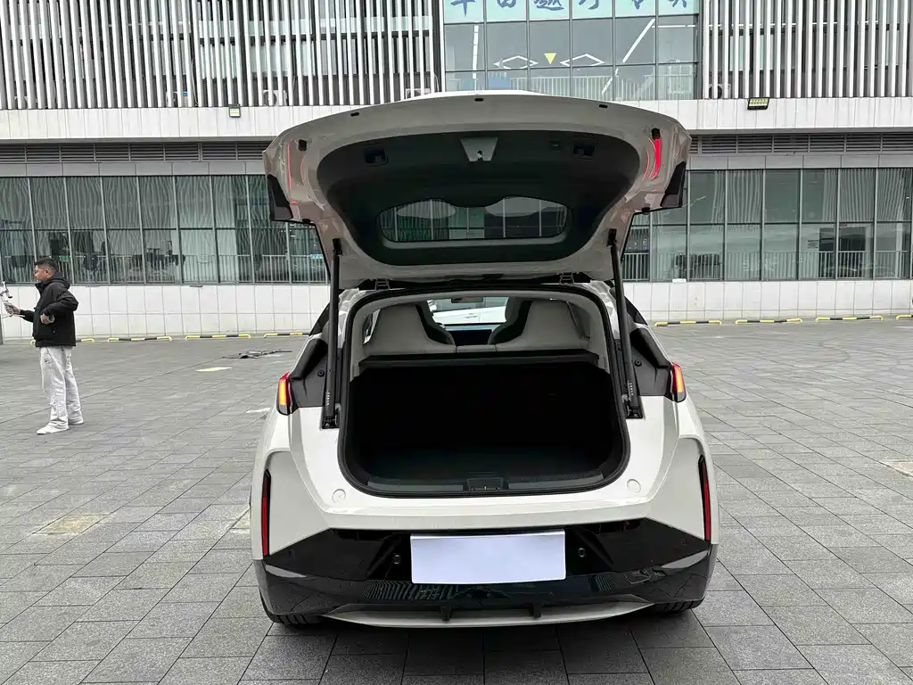 Zeekr Zeekr X 2025 Four-Seat Rear-Wheel Drive Magic Cube Edition 2024 - thumbnail 19