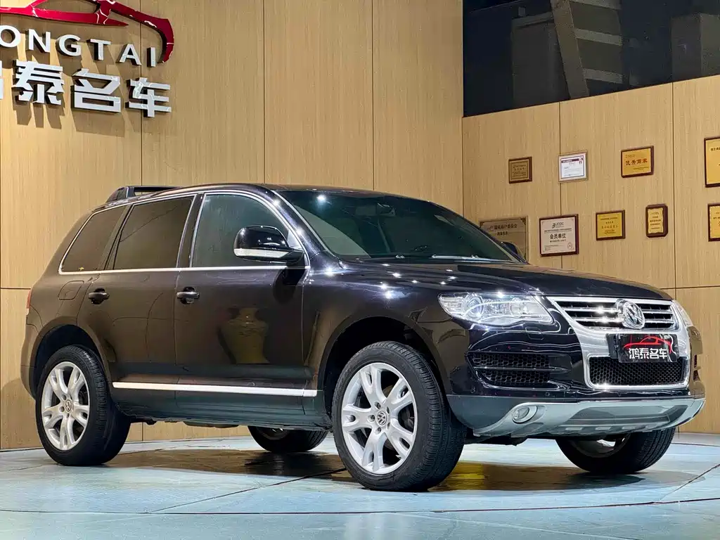 Volkswagen Volkswagen Touareg 2009 3.0T Diesel Luxury Edition 2010 - thumbnail 4