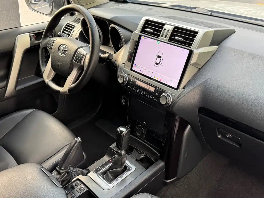Toyota Toyota Prado 2016 2.7L Automatic Standard Edition 2017 - thumbnail 12
