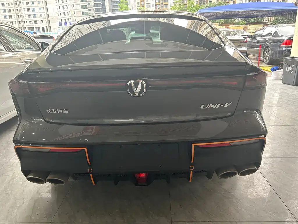 Changan Changan UNI-V 2023 1.5T Sport Edition 2022 - thumbnail 17