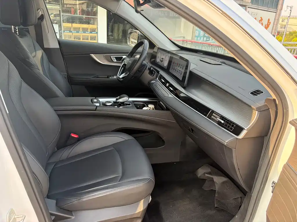 Chery Tiggo 8 Pro 2025 290T 2WD Comfort Edition 2025 - thumbnail 7