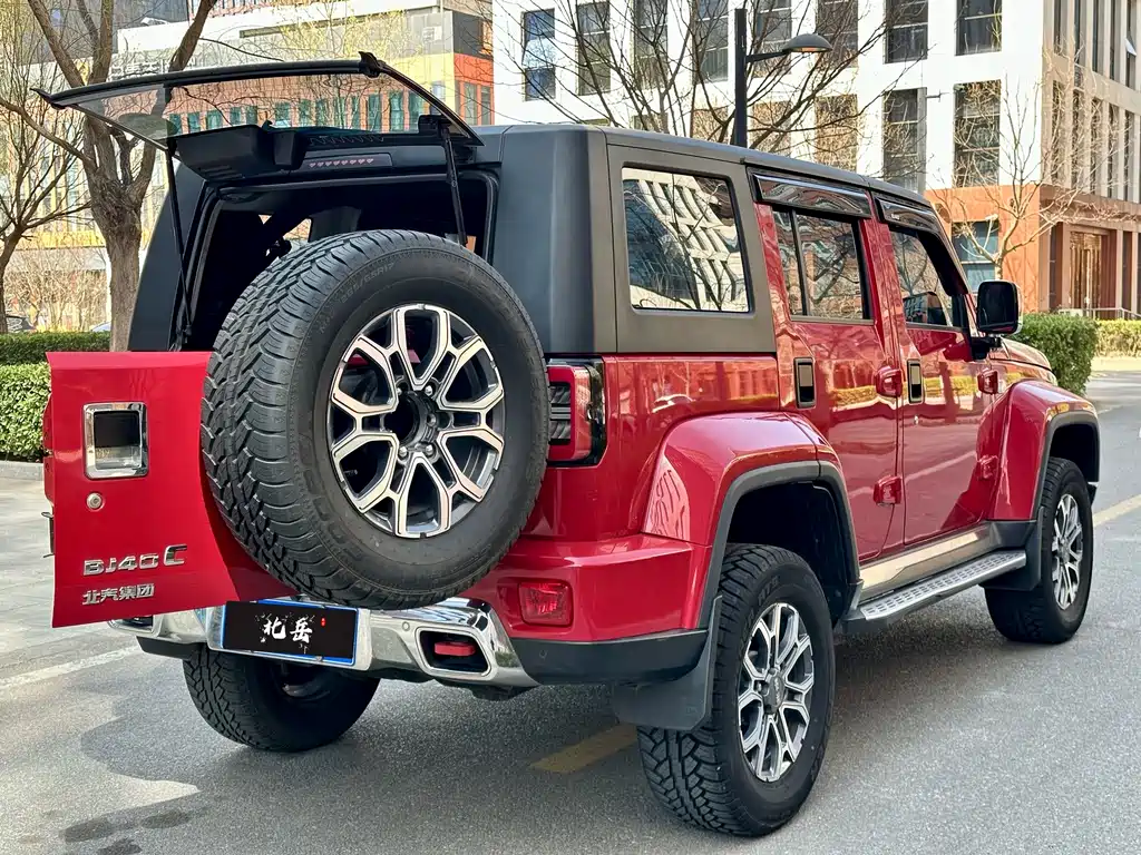Beijing Off-Road BAW BJ40 2023 2.0T Automatic 4WD Urban Hunter Edition Xiake Model 2023 - thumbnail 8