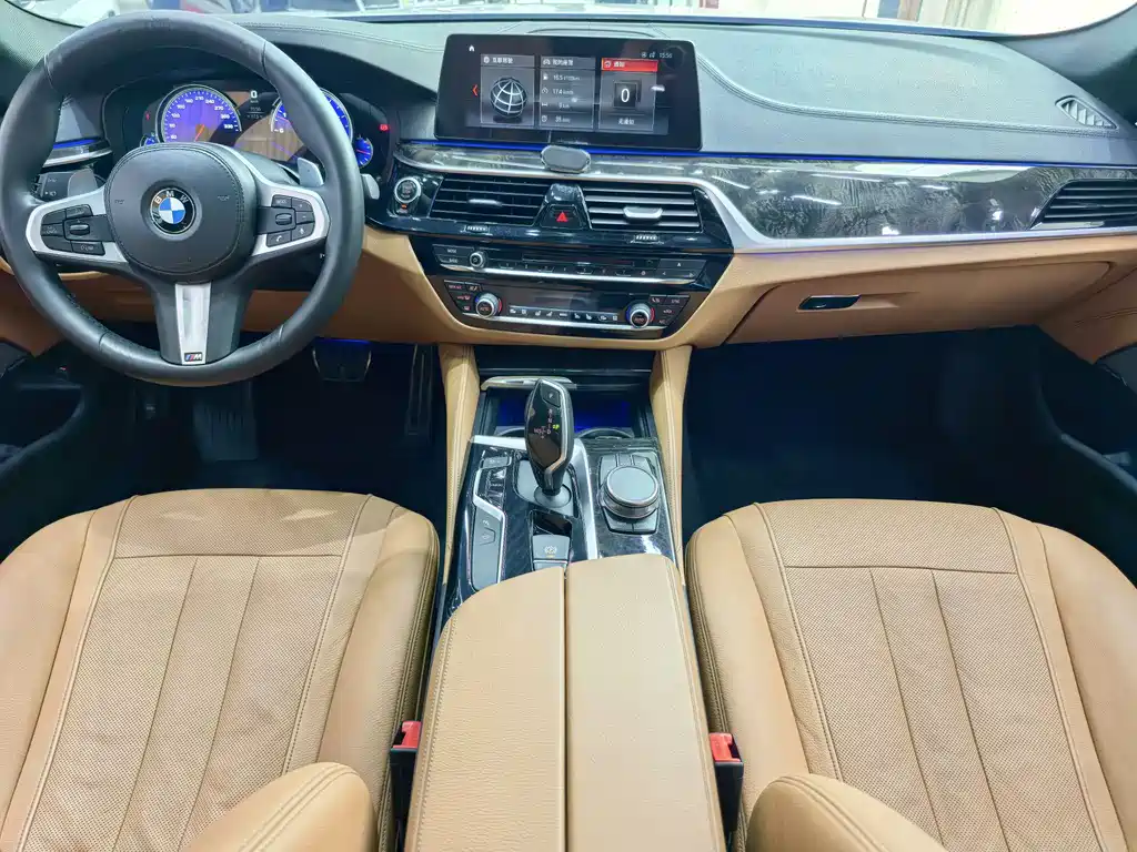 BMW BMW 5 Series 2018 530Li Luxury M Sport Package 2018 - thumbnail 15