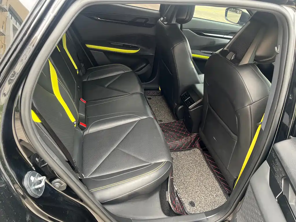 Changan Changan UNI-V 2022 1.5T Sport Edition 2022 - thumbnail 9