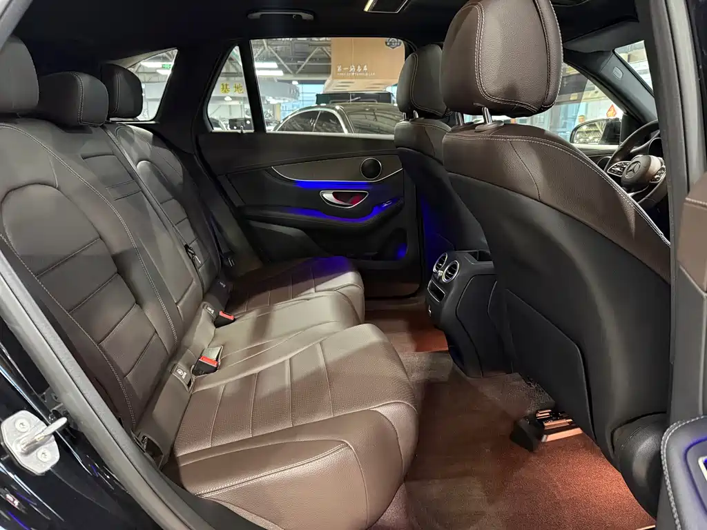Mercedes-Benz Mercedes-Benz GLC 2020 GLC 300 L 4MATIC Sport Edition 2019 - thumbnail 10