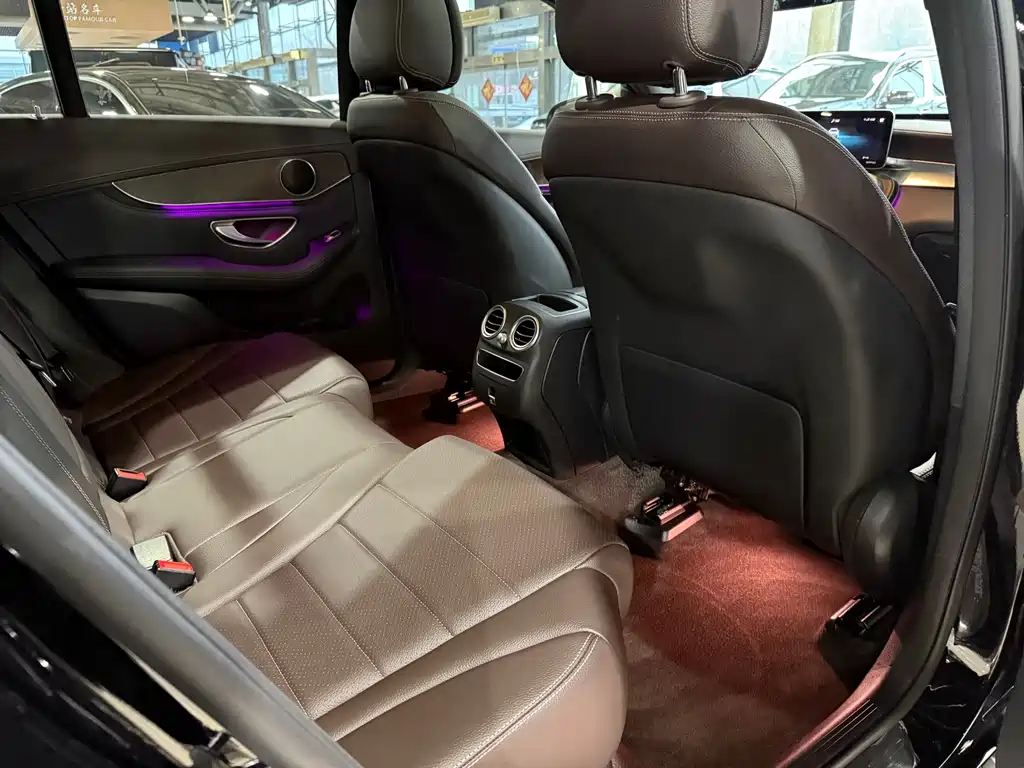 Mercedes-Benz Mercedes-Benz GLC 2020 GLC 300 L 4MATIC Sport Edition 2019 - thumbnail 11