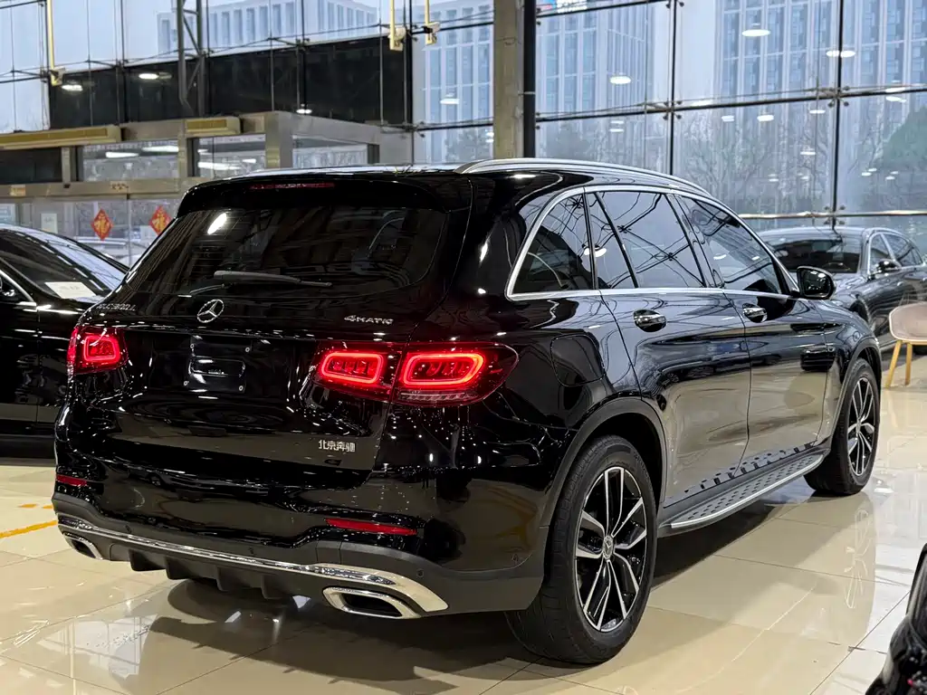 Mercedes-Benz Mercedes-Benz GLC 2020 GLC 300 L 4MATIC Sport Edition 2019 - thumbnail 19