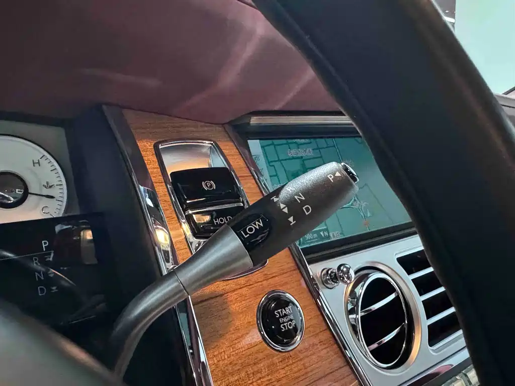 Rolls-Royce Ghost 2015 Series II Extended Wheelbase 2018 - thumbnail 10