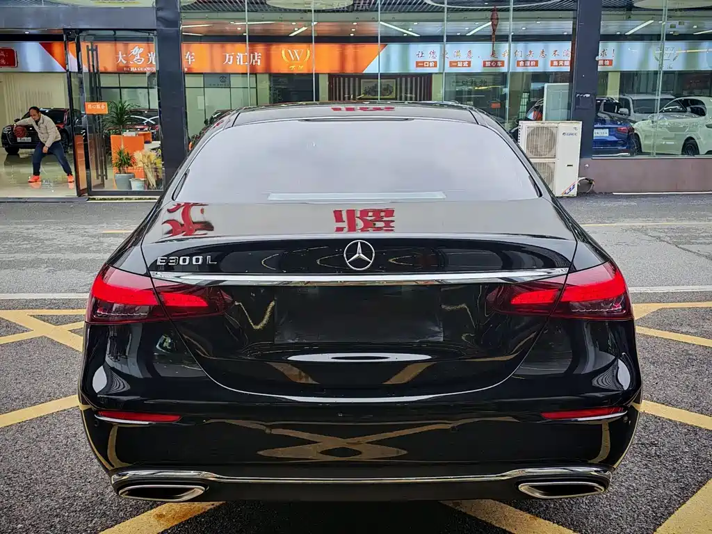 Mercedes-Benz Mercedes-Benz E-Class 2023 E 260 L 2023 - thumbnail 5