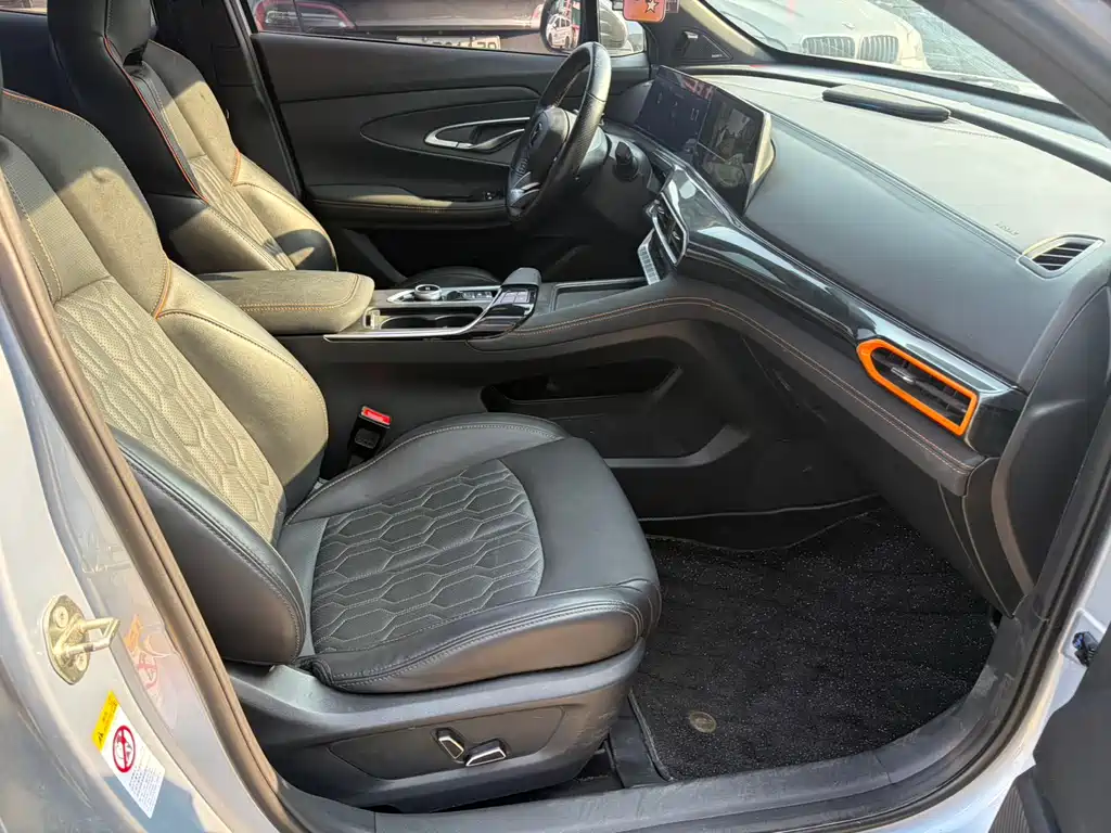 Changan Changan UNI-T 2022 2.0T Premium Edition 2022 - thumbnail 7