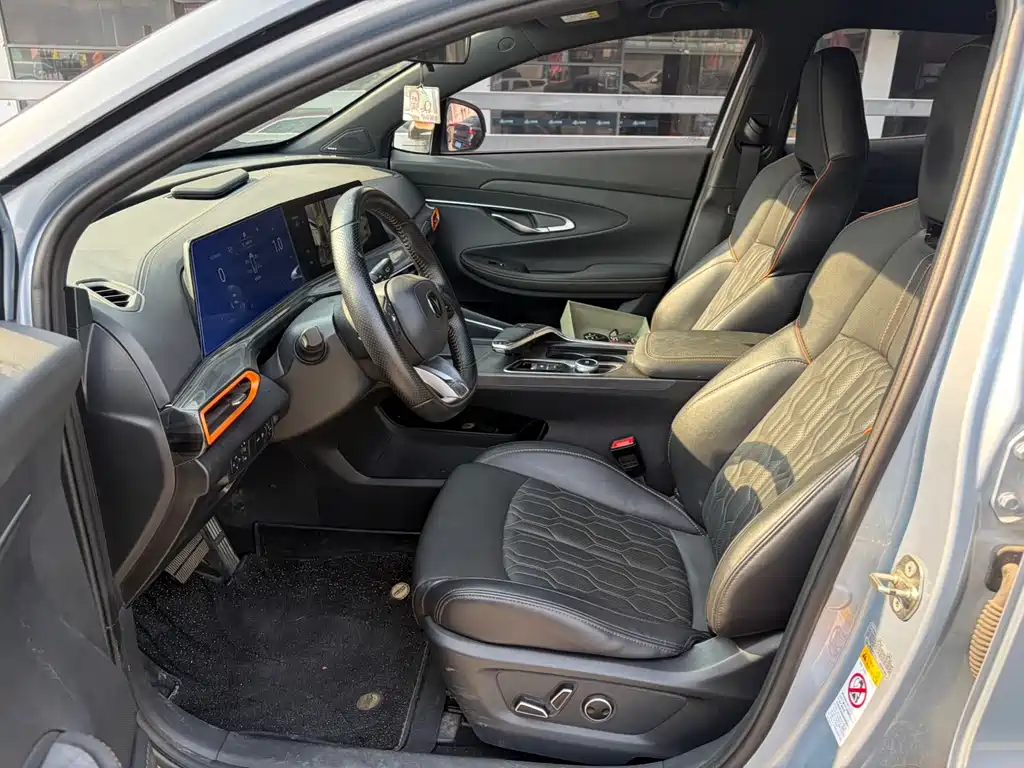 Changan Changan UNI-T 2022 2.0T Premium Edition 2022 - thumbnail 11