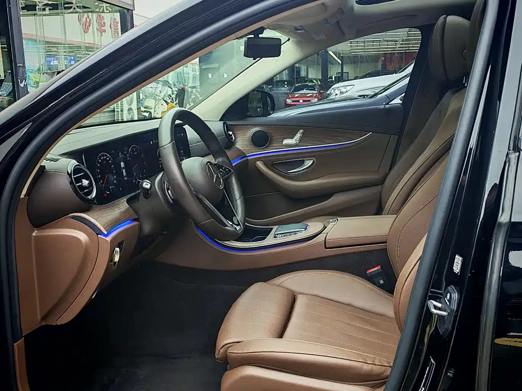 Mercedes-Benz Mercedes-Benz E-Class 2023 E 260 L 2023 - thumbnail 10