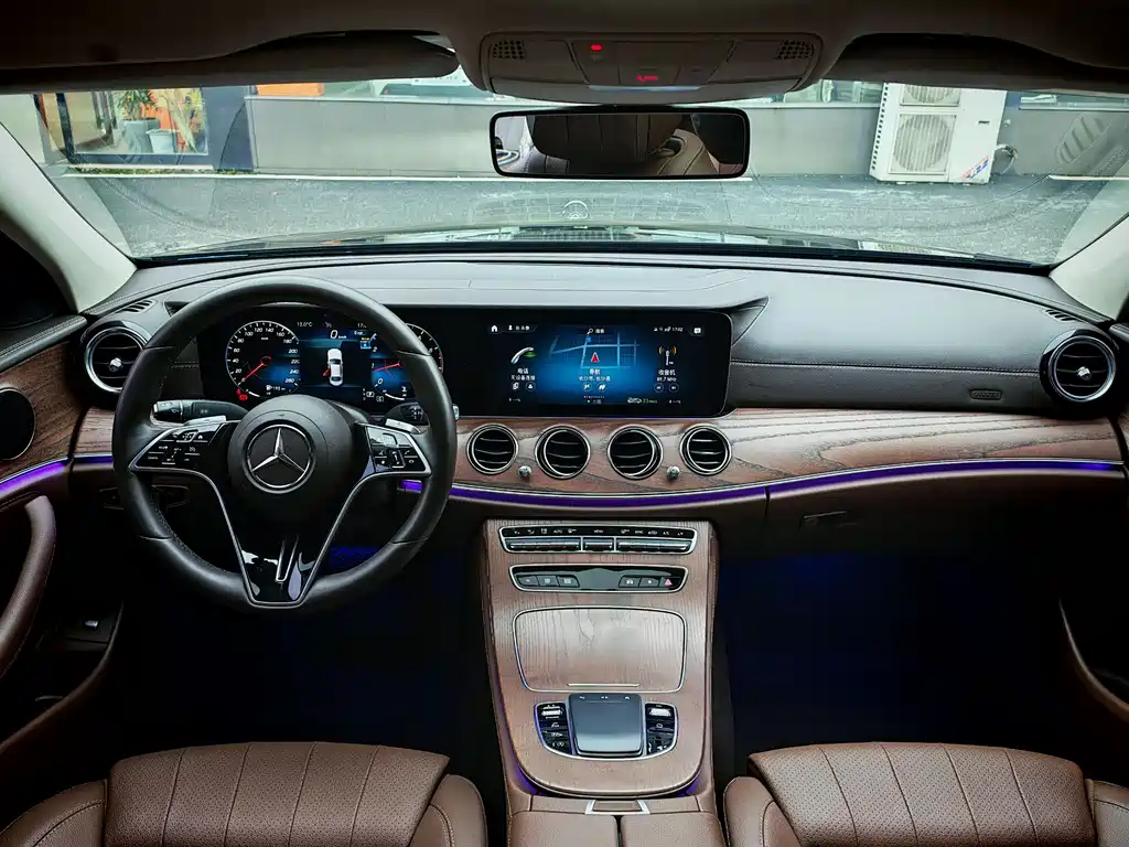 Mercedes-Benz Mercedes-Benz E-Class 2023 E 260 L 2023 - thumbnail 11