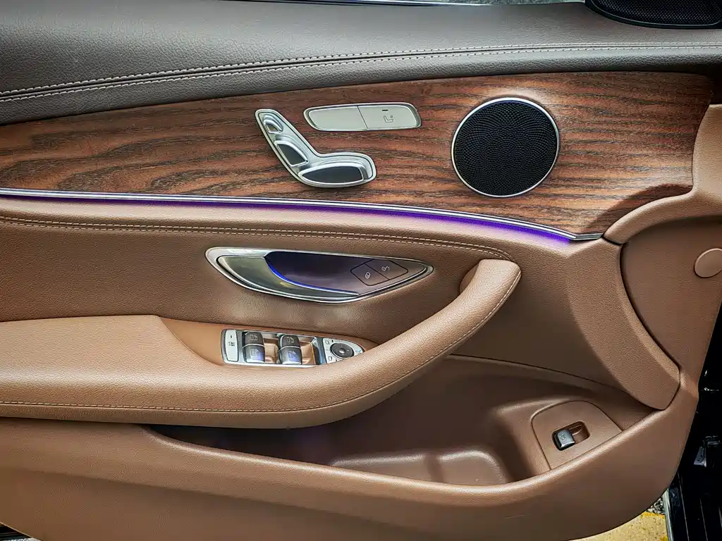 Mercedes-Benz Mercedes-Benz E-Class 2023 E 260 L 2023 - thumbnail 14