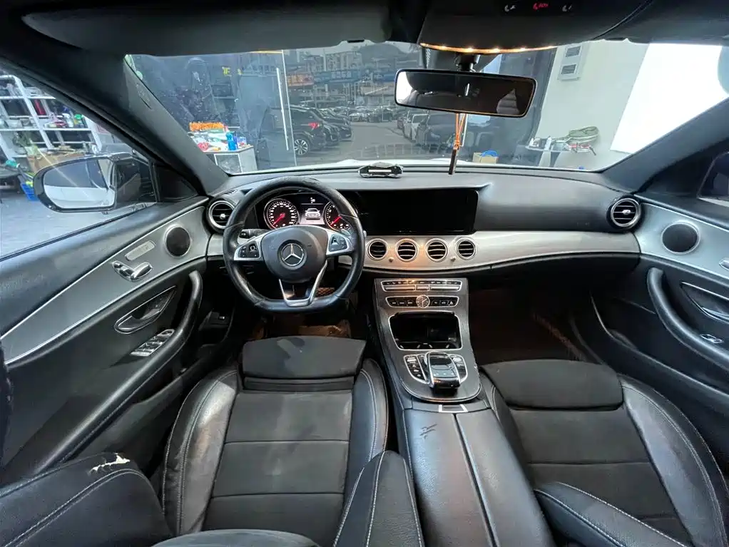 Mercedes-Benz Mercedes-Benz E-Class 2017 E 200 Sport 2018 - thumbnail 14