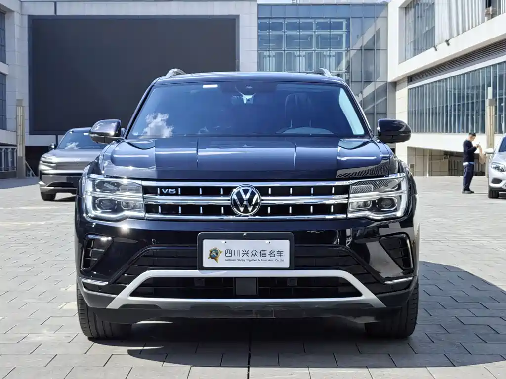 Volkswagen Teramont 2024 530 V6 4Motion Luxury Edition 2023 - thumbnail 3