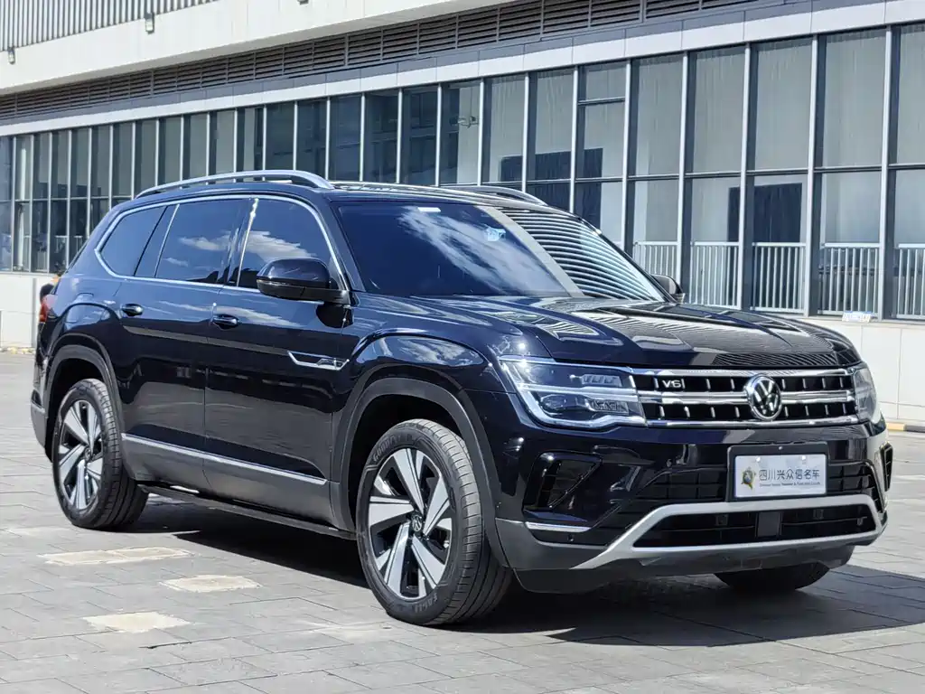Volkswagen Teramont 2024 530 V6 4Motion Luxury Edition 2023 - thumbnail 4