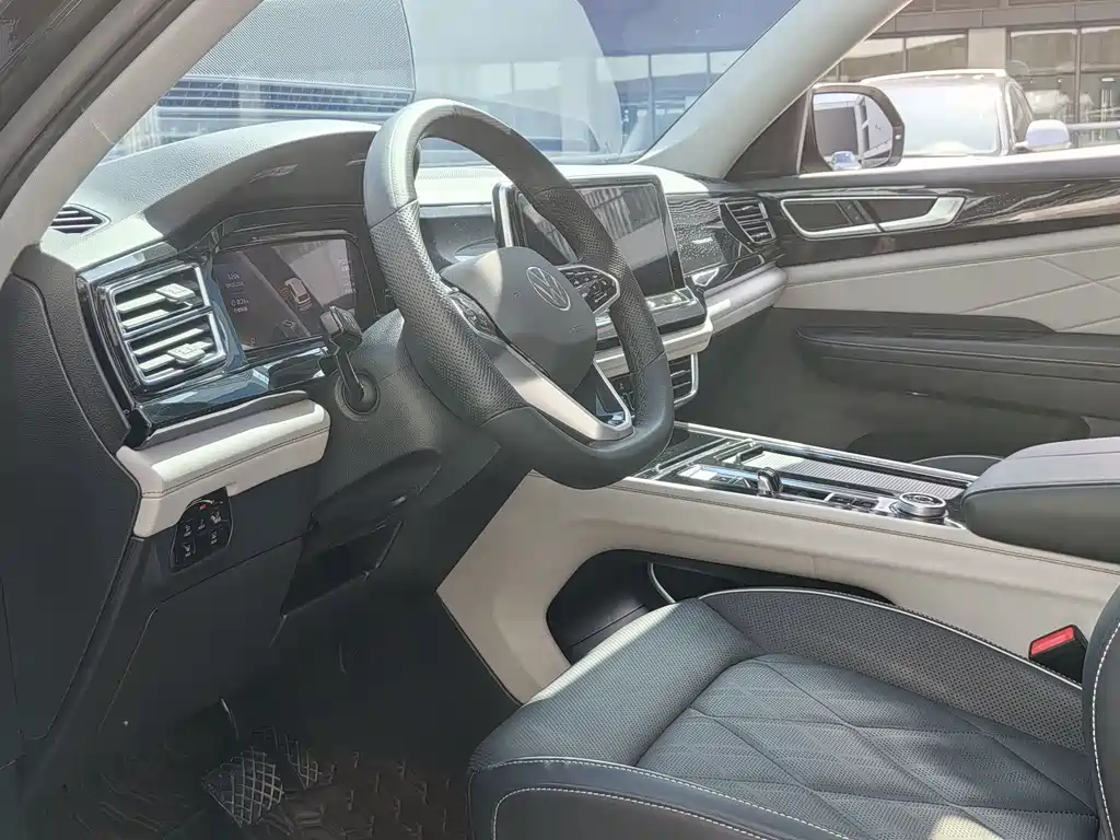 Volkswagen Teramont 2024 530 V6 4Motion Luxury Edition 2023 - thumbnail 9