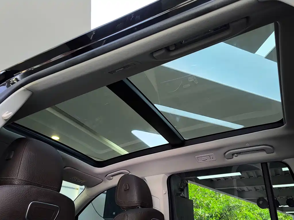 Mercedes-Benz Mercedes-Benz GLS-Class 2020 GLS 580 US Specification 2021 - thumbnail 26
