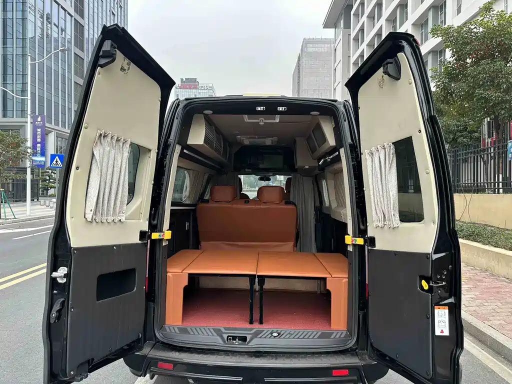 Ford Ford Transit 2019 2.0T Gasoline Automatic Multi-Purpose Commercial Vehicle Medium Wheelbase Medium Roof 6 Seats China VI 2021 - thumbnail 8