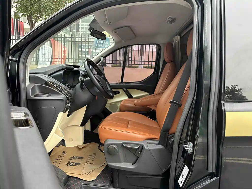 Ford Ford Transit 2019 2.0T Gasoline Automatic Multi-Purpose Commercial Vehicle Medium Wheelbase Medium Roof 6 Seats China VI 2021 - thumbnail 9
