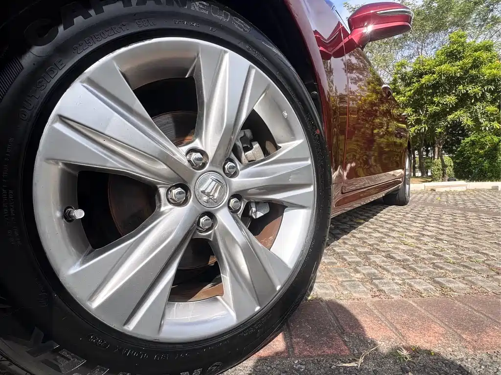 Toyota Crown 2015 2.5L Fashion Limited Edition 2015 - thumbnail 18