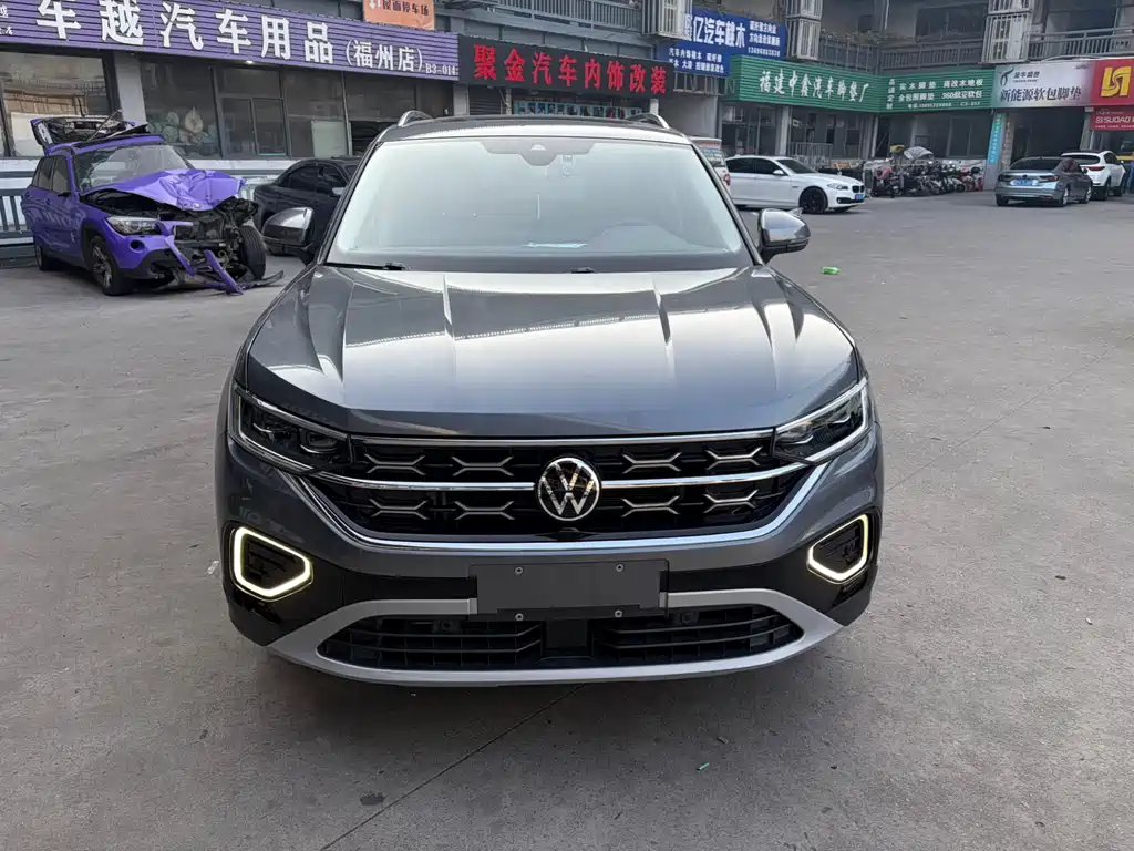 Volkswagen Tayron 2023 330TSI 2WD Luxury Plus Advanced Edition 2023 - thumbnail 2