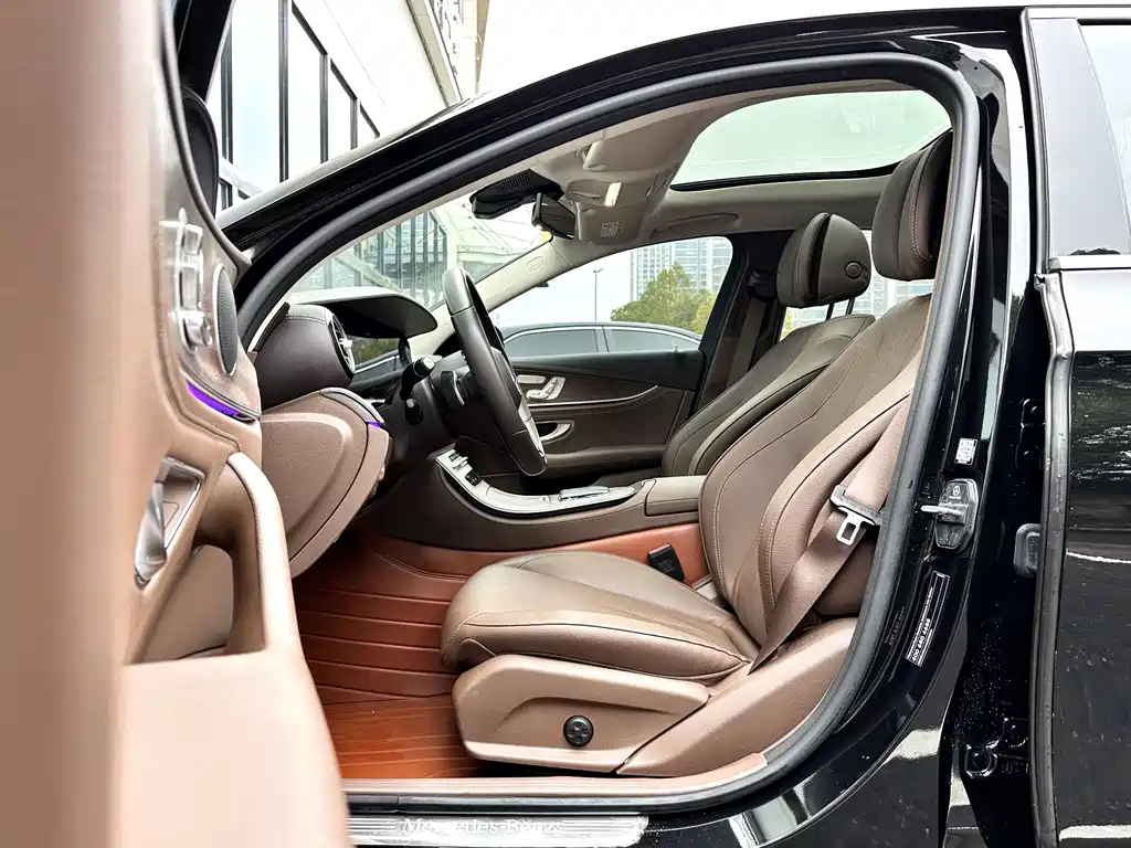 Mercedes-Benz Mercedes-Benz E-Class 2023 E 300 L Fashion Edition 2023 - thumbnail 9