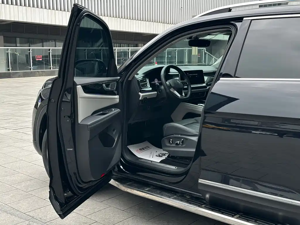Volkswagen Toucan 2023 380TSI AWD Prestige Luxury Edition 2023 - thumbnail 6