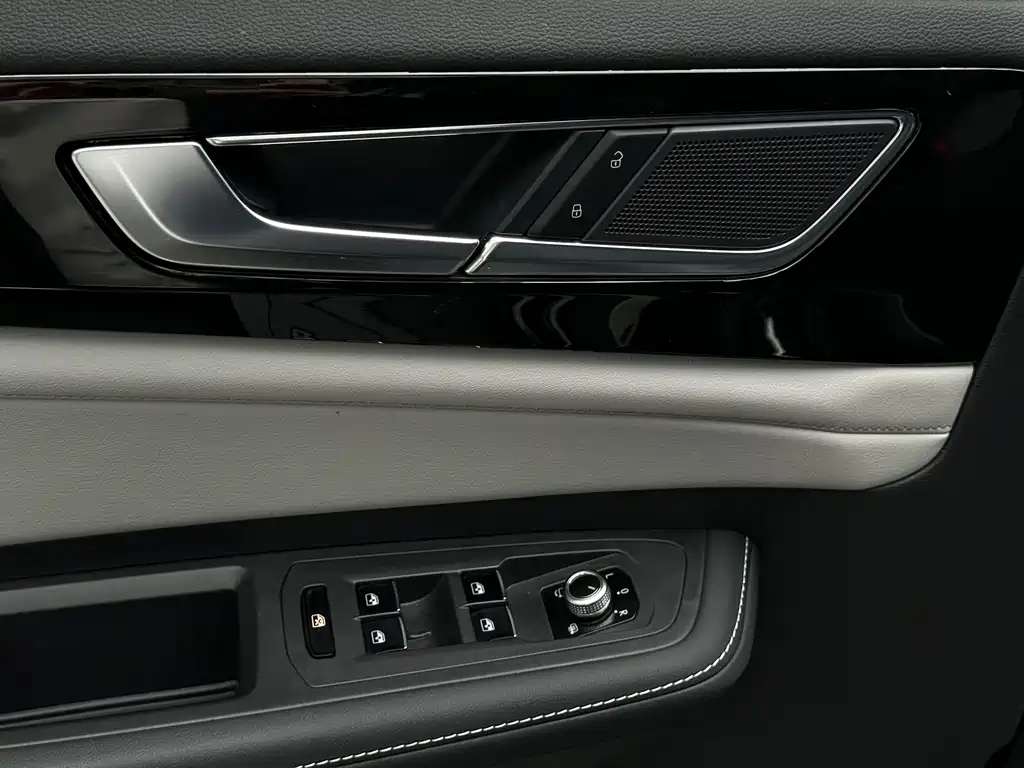 Volkswagen Toucan 2023 380TSI AWD Prestige Luxury Edition 2023 - thumbnail 10