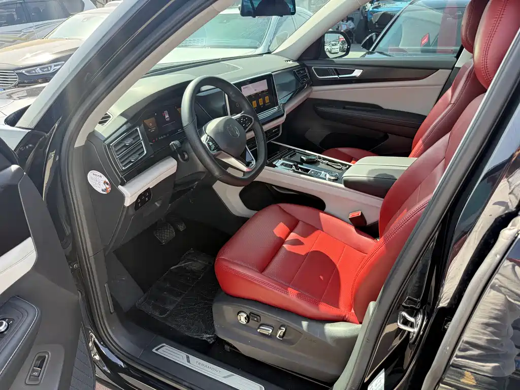 Volkswagen Teramont 2023 380TSI AWD Luxury Edition 2023 - thumbnail 3