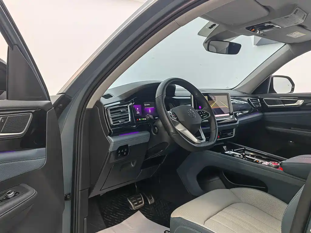 Volkswagen Tang X 380TSI AWD Qingyun Limited Edition 2023 - thumbnail 6