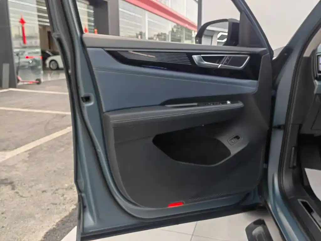 Volkswagen Tang X 380TSI AWD Qingyun Limited Edition 2023 - thumbnail 7