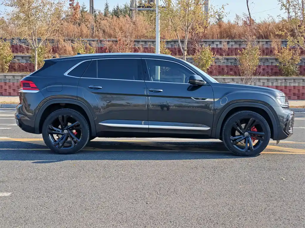Volkswagen Teramont 2022 Teramont X 380TSI AWD Flagship Elite 2021 - thumbnail 4
