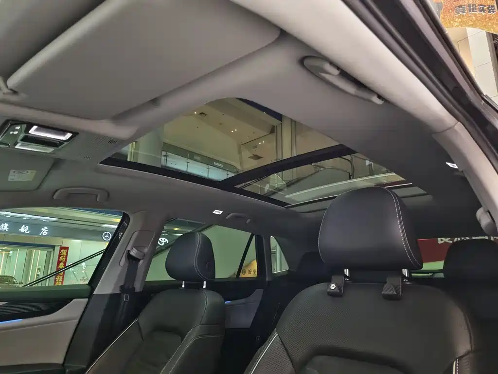 Volkswagen Teramont 2022 Teramont X 380TSI AWD Premium Luxury Edition 2022 - thumbnail 12