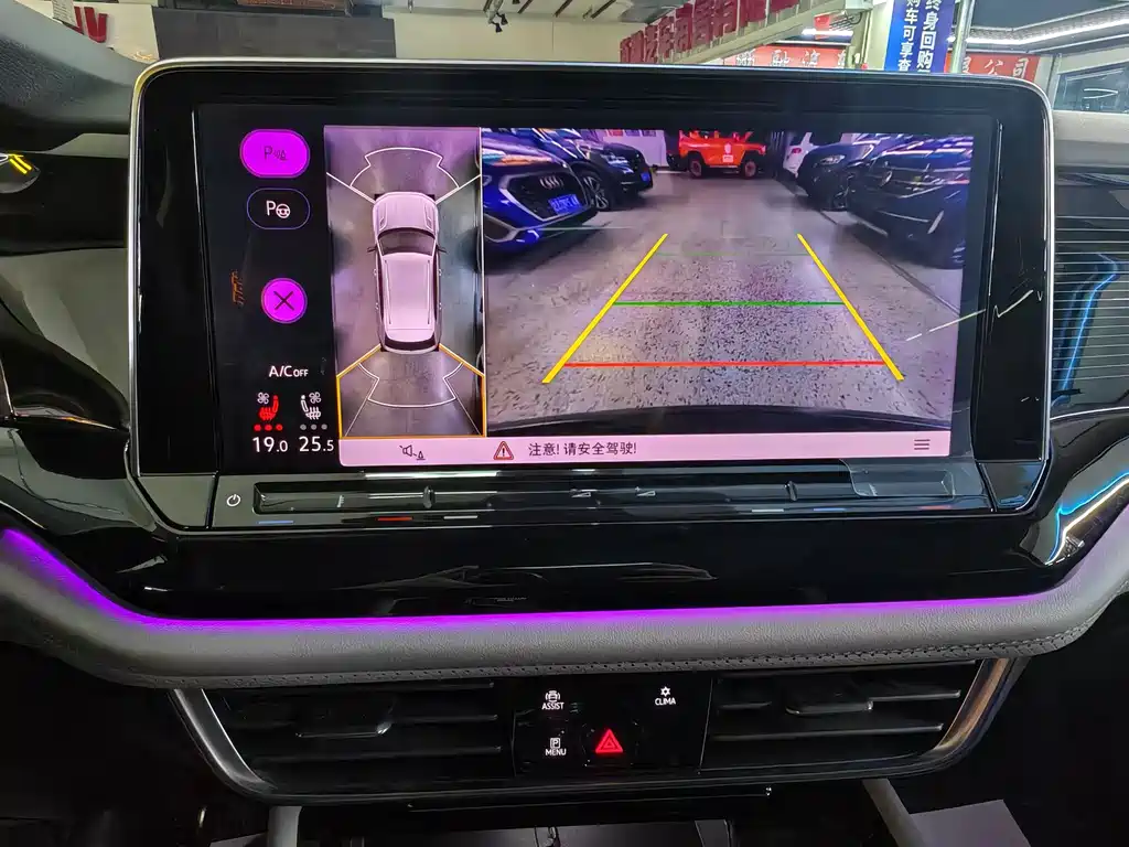 Volkswagen Teramont 2022 Teramont X 380TSI AWD Flagship Elite 2021 - thumbnail 18