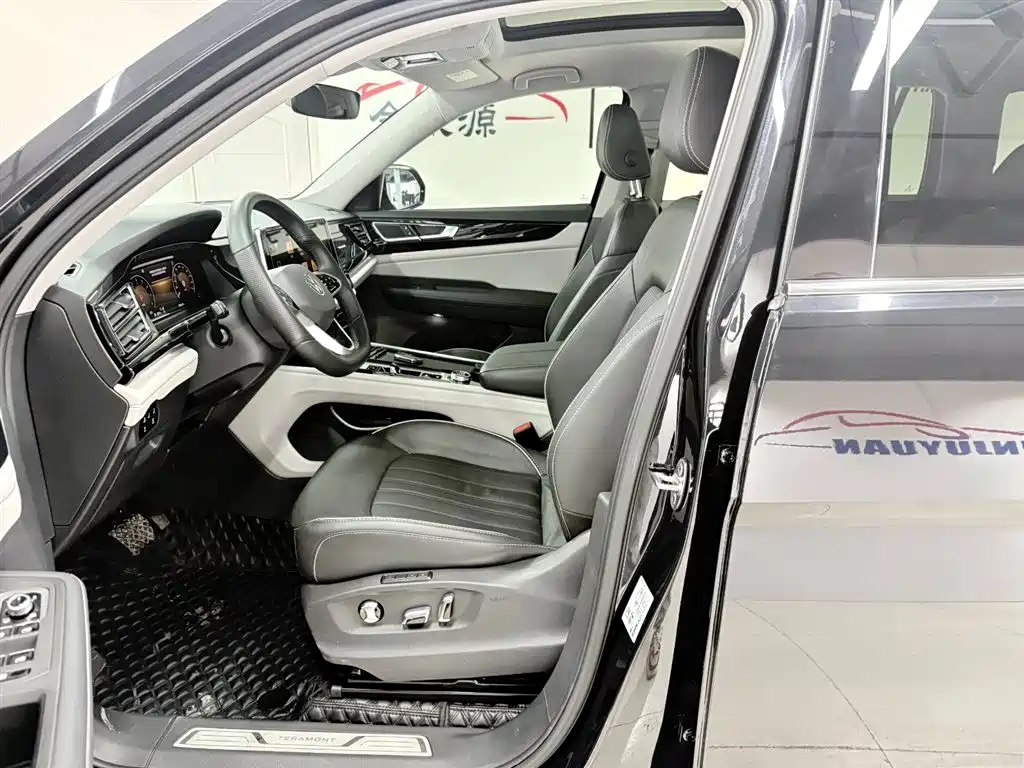 Volkswagen Toucan 2023 380TSI AWD Flagship Premium 2022 - thumbnail 7